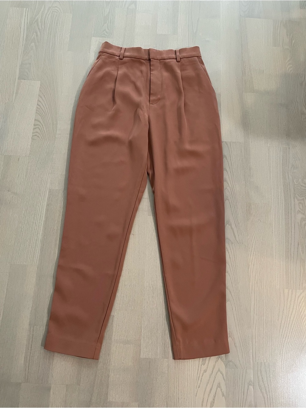 Uniqlo Work Pants Tailored Tapered Chinos in Rust Brown